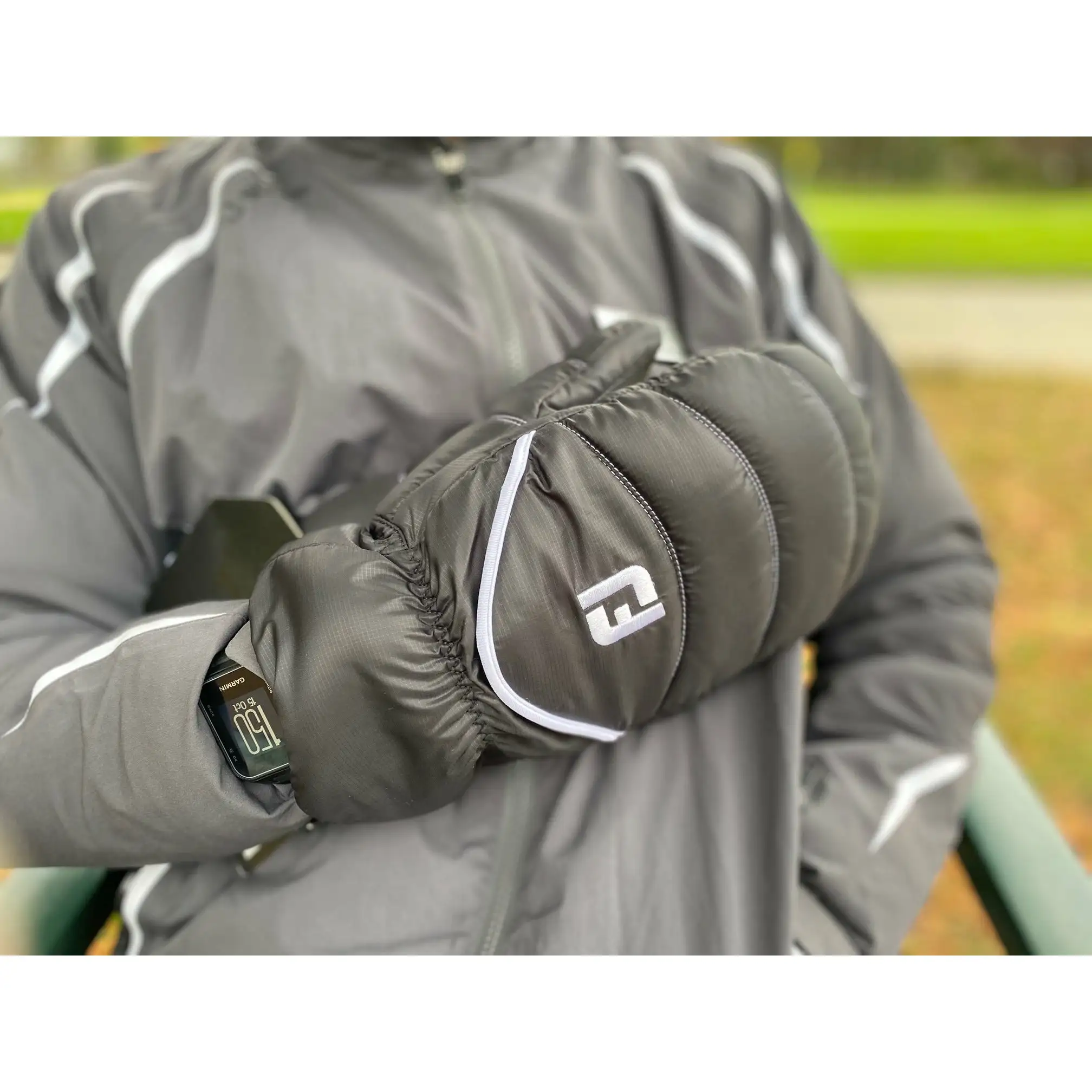 Acushnet FootJoy Winter Cart Mitts - Image 2